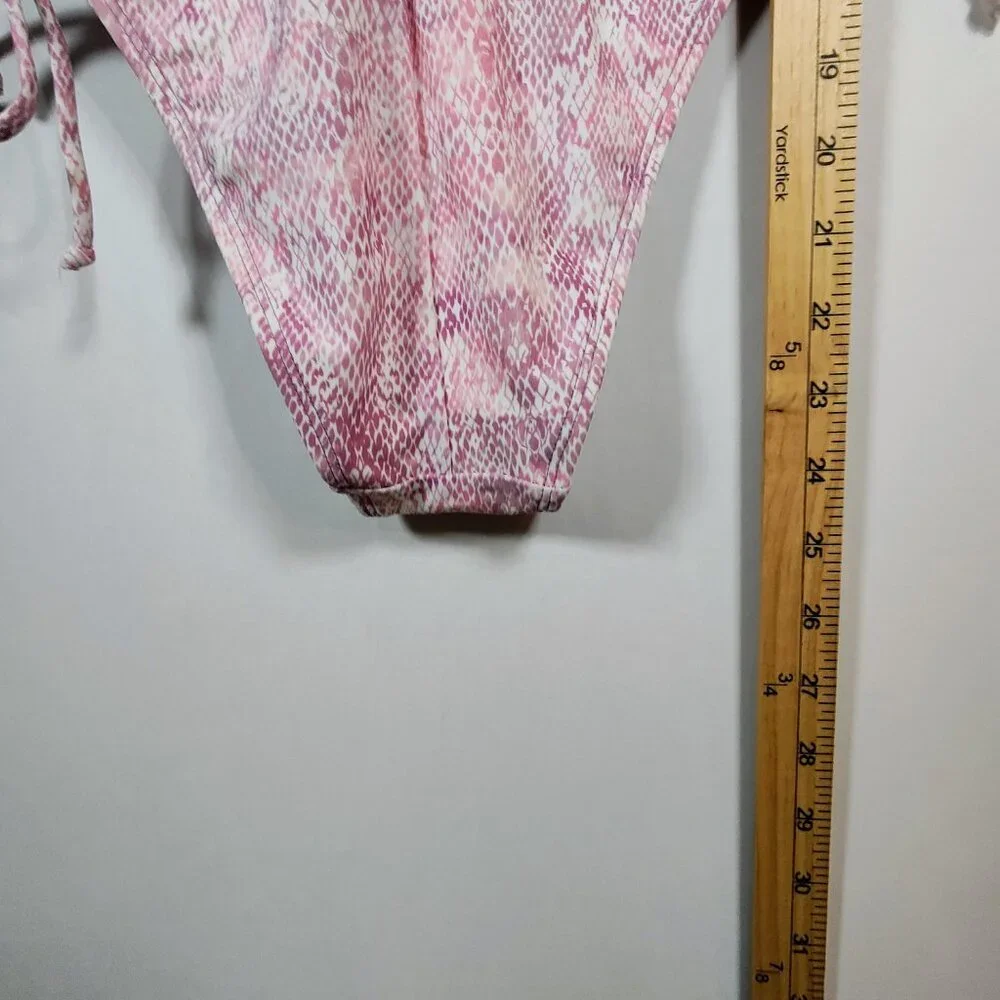 Salt‎ + Cove Women's Medium One-Piece Snake Print Swimsuit NWT